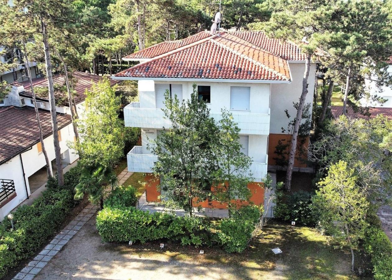 Villa Rosanna 利尼亚诺萨比亚多罗 外观 照片